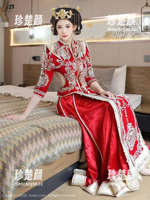秀人网 - 卓芷伊EricA的浴室美图：洗澡也要认真拍！
