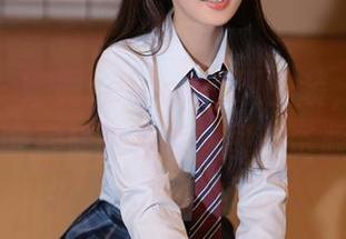 秀人网 - 娜露selena的职业装，让你的会议室成时装秀！图包资源喔