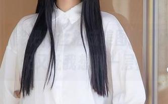 秀人网 - 能把肉丝拍成美图的谭小灵，今天又让我想刮一层叠