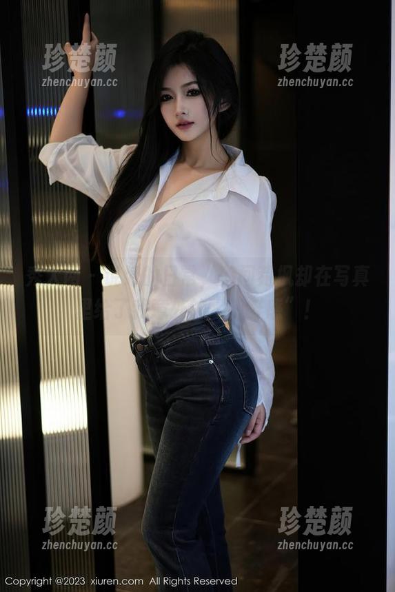秀人网 - 说好的日常，赤间菀枫却在写真里给了我意外的“新鲜感”！