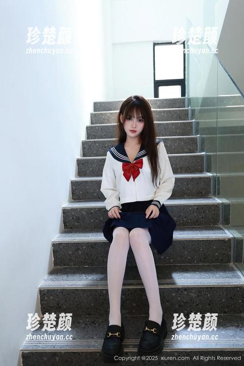 秀人网-顾楚楚Maily 秀人网 - 集齐顽皮的顾楚楚Maily,看看她的裸足写真