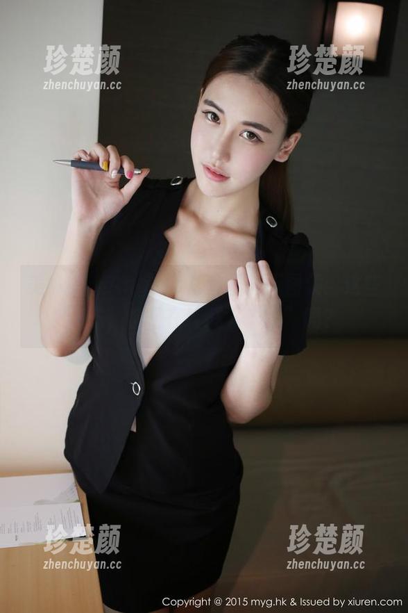 美媛馆 - Angela喜欢猫夏天图集：这些姿态，都是在给我下“图”吗？