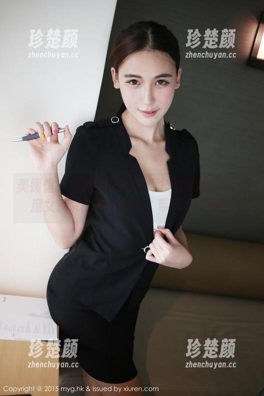 美媛馆-小魔女奈奈 美媛馆 - 空姐真是个需要技能的职业~小魔女奈奈的美图下载,带你云飞行!