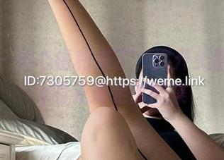 微密圈 - 贴心福利来了，揭开美邵女Baby的光滑足部图集