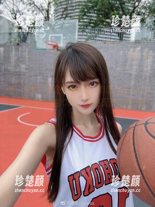 每一张照片都是一场冒险，腐团儿Ikaros在守望先锋中的COS，实在无法抗拒的诱惑！