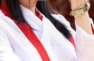 蜜桃社 - 原图在此，李颖诗的镂空让人忍不住开始犯法吗？哈哈！