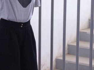 袜啵啵 - 原图来了：小甜豆的奶油蛋糕和果冻对决，是吃还是不吃的烦恼。