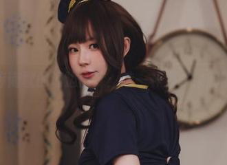 西园寺南歌的海边图库：选一杯海水来解渴吧！