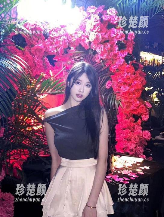 微密圈 - 水波荡漾，轩子巨二兔的泳池作品给我带来了换季的快乐！