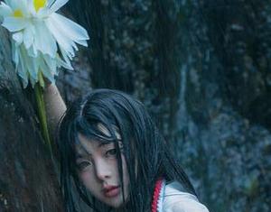 看阿寨寨ninja的美图，我决定改行做巫女