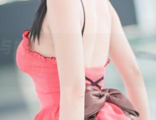雯粥粥i与她的体操服：难道这就是传说中的“运动风”？