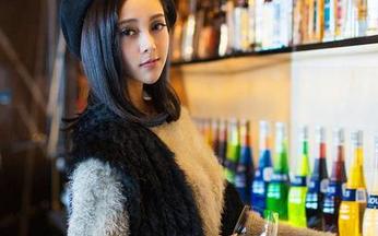 青豆客 - 图片里的Kiren_程程程有双神仙美脚，果然全套都值得一看。