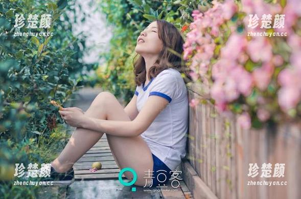 青豆客 - Kiren_程程程化身女仆，为你送上满满的美图资源，准备好了吗？
