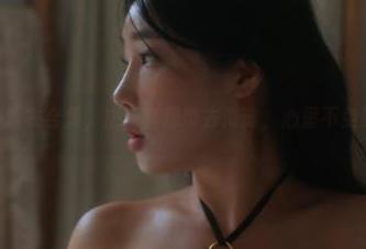 韩国CoCo的泳衣合集，挑一套想带去海滩，心里不免想象那个画面
