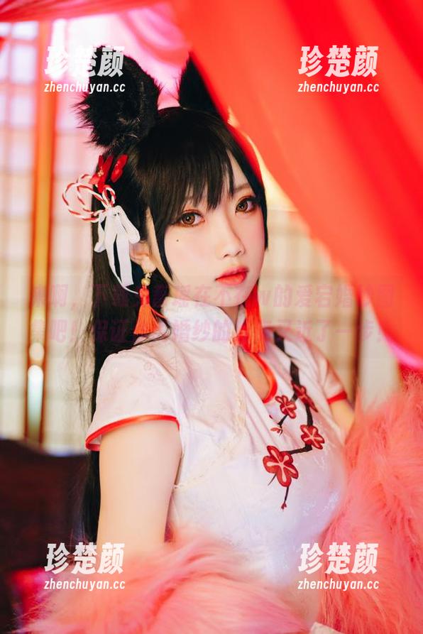 来啊，下载鬼畜瑶在不在w的爱宕婚纱图集吧！保证你离婚纱的距离又近了一步！