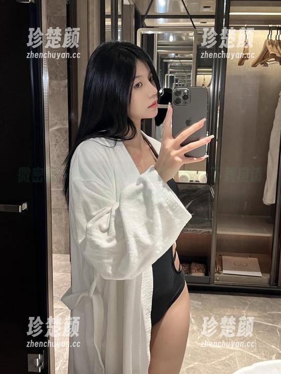 鱼神鱼 微密圈 - 鱼神鱼的黑丝眼睛娘:下载前请备好心脏哦!