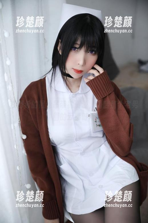 鹿野希 鹿野希的黑丝吊带袜资源,嗨翻整个宅男圈的云端时尚